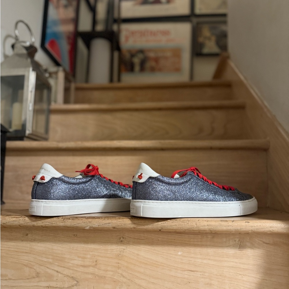 Givenchy Urban Knot Street Sneaker, Men’s 9US/42EU - Picture 6 of 11